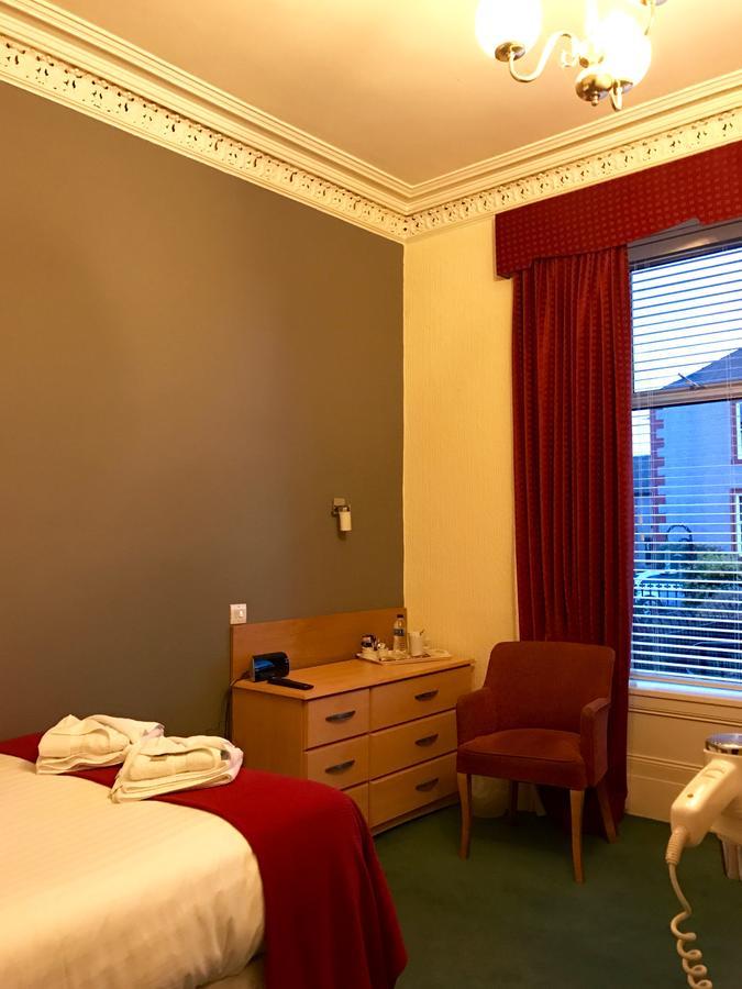 Glenlossie Guest House Dumfries Exteriör bild